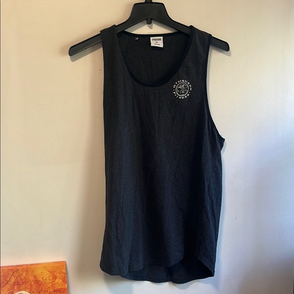 MENS XL GYMSHARK FITNESS GYM TANKTOP - Picture 2 of 6